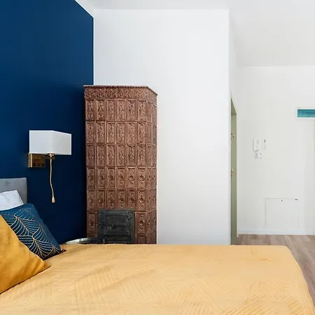 Rose Apartment